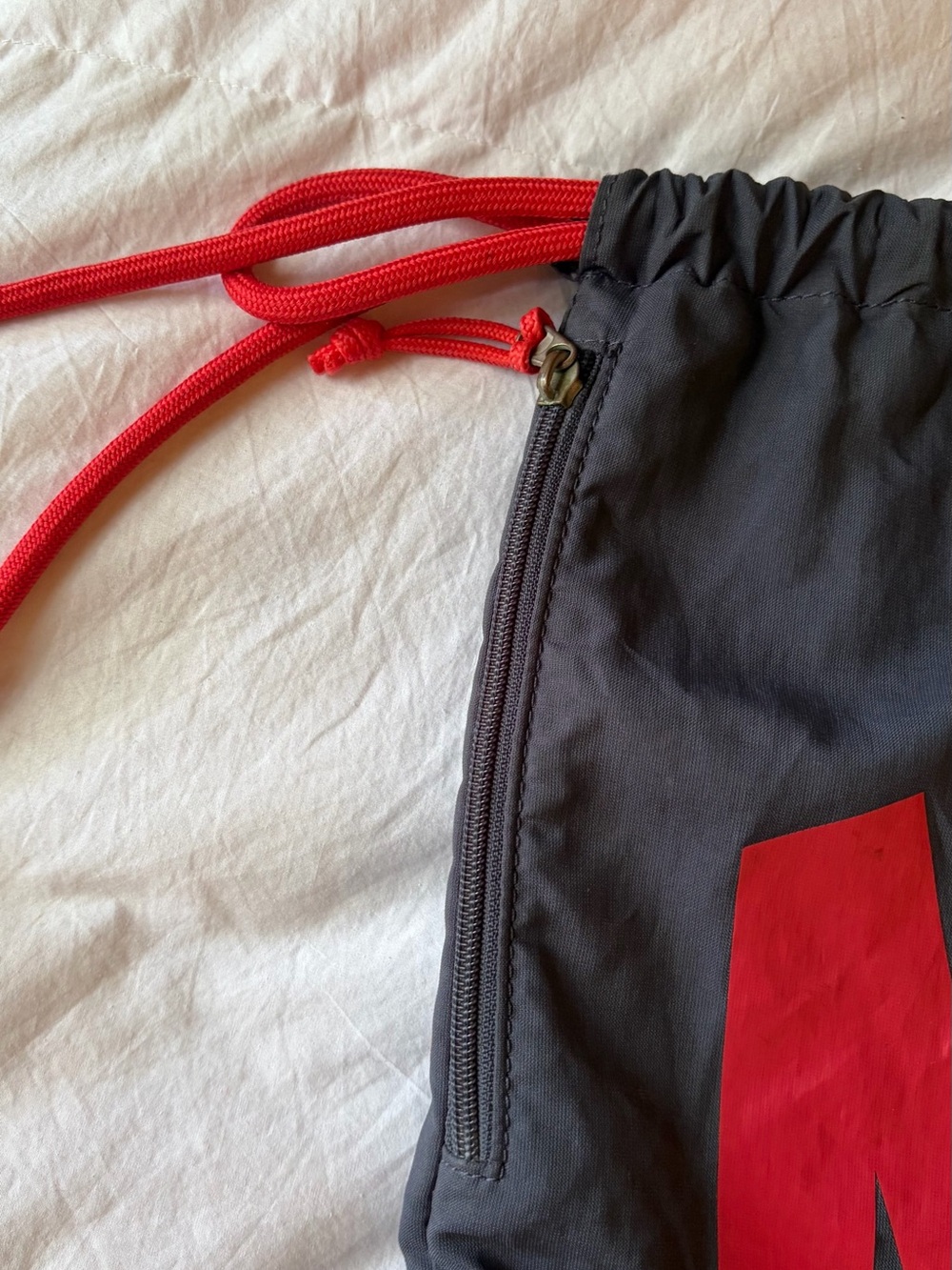 Nike Navy & Red Drawstring Sport Sack - Picture 2 of 4